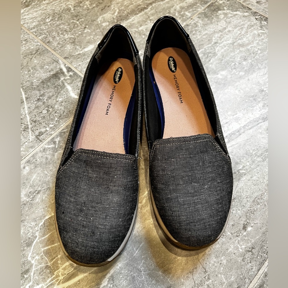 Dr. Scholl’s slip on flats, size 11m